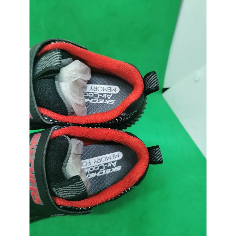 Skechers Boys Comfortable Sneakers -Black/Red - Size 2 Little Kid New